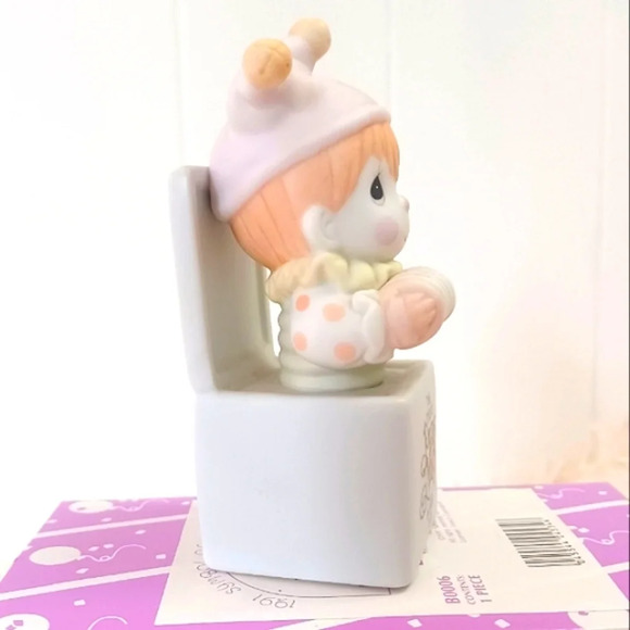 Precious Moments "Jest To Let You Know You're Tops" Jack In The Box Figure 1991 - Picture 3 of 7